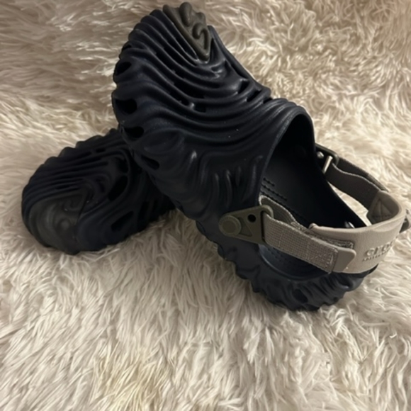 Crocs - Picture 5 of 8